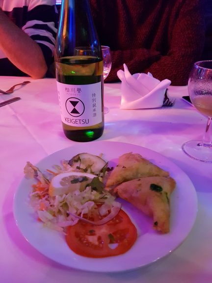 Keigetsu and samosa